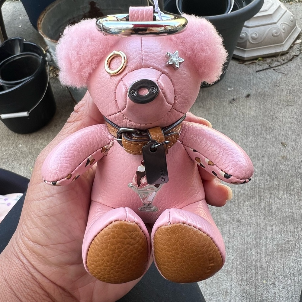 RARE find….have been looking for this one for over a year for my collection!!